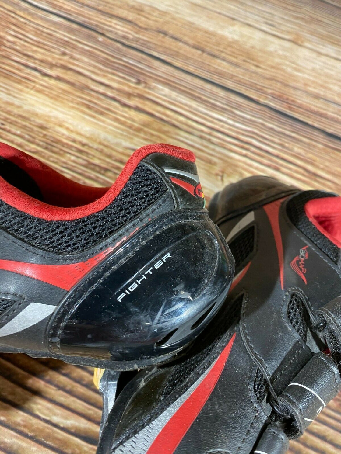 NORTHWAVE Road Cycling Shoes Road Bike Size EU42 US9.5 with SPD-SL Cleats