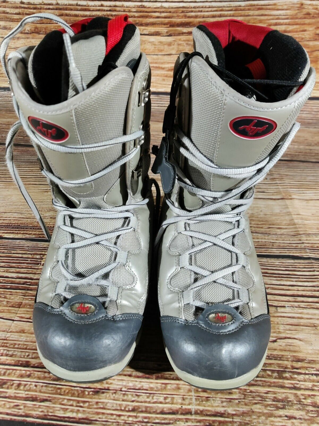 STUF Snowboard Boots Size EU41, US9, UK8, Mondo 265 mm A