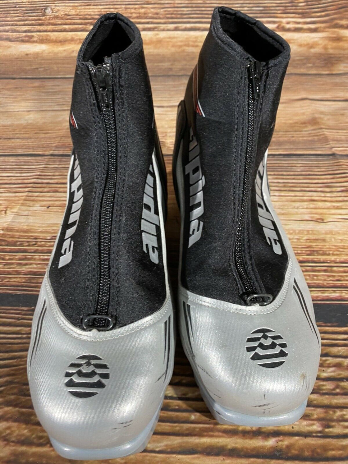 Alpina ST10 Cross Country Ski Boots Classic Size EU43 US9.5 NNN Rottefella