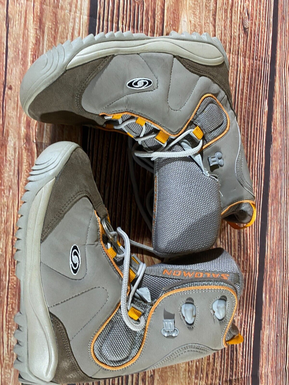 SALOMON Snowboard Boots Size EU39 2/3, US6.5, UK6, Mondo 254 mm