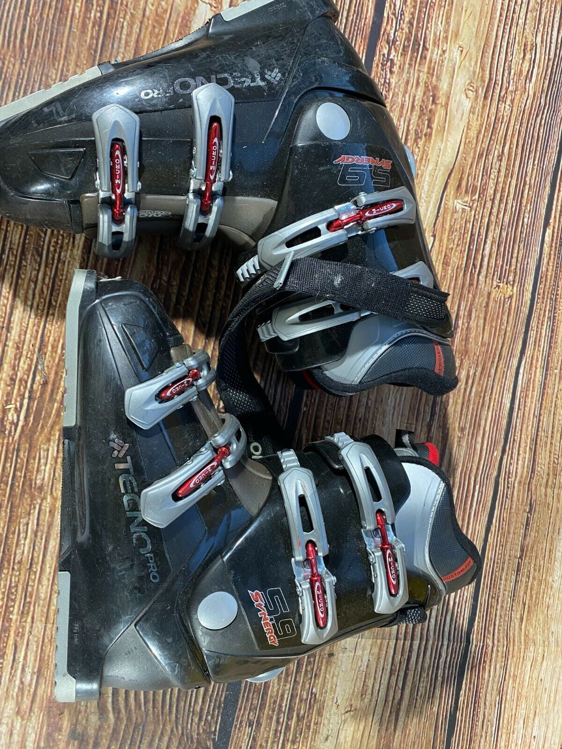 Tecno Alpine Ski Boots Size Mondo 270 - 275 mm, Outer Sole 306 mm DH177