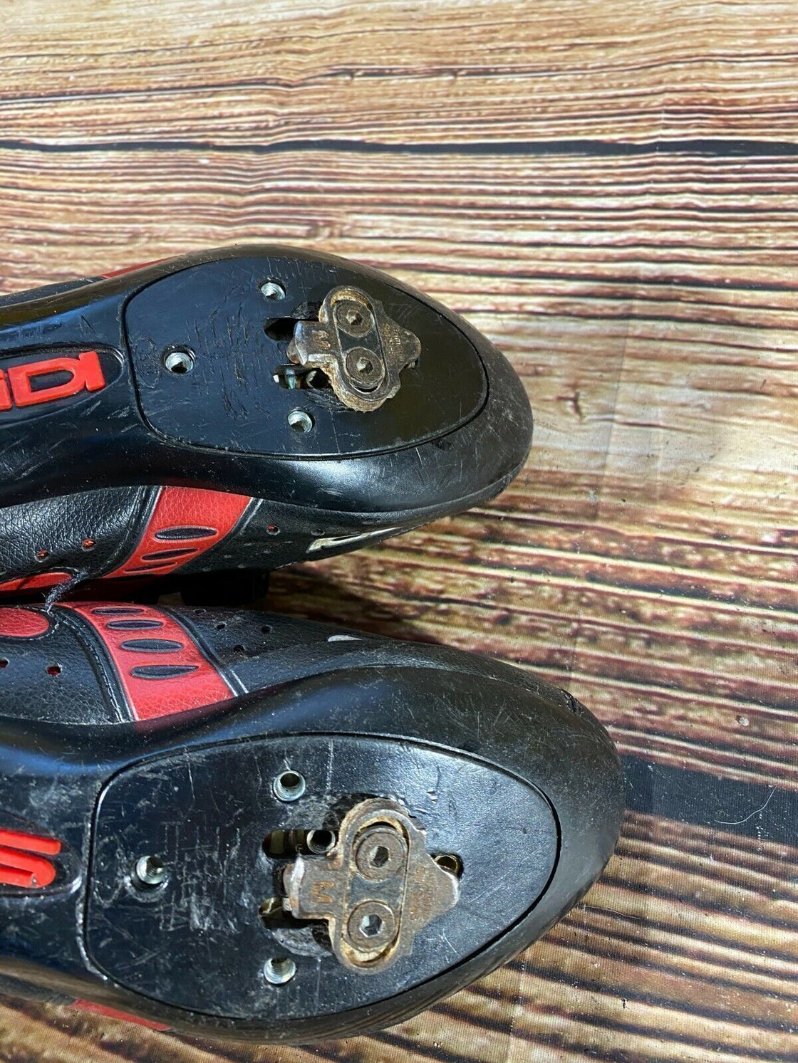 SIDI Road Cycling Shoes Clipless Biking Boots Size EU 38 with Cleats