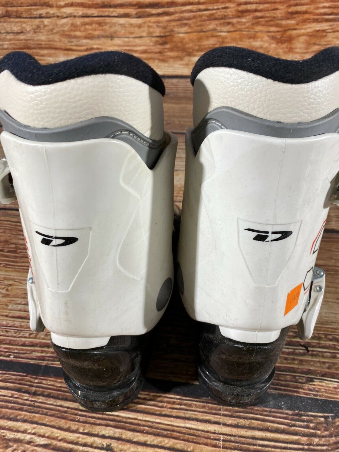 DALBELLO Alpine Ski Boots Size Mondo 235 mm, Outer Sole 267 mm DH131