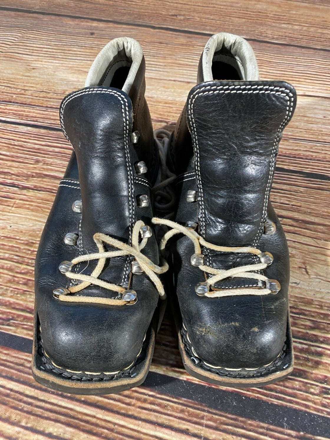 GARMISCH Vintage Cross Country Ski Boots Kandahar Cable Bindings EU38 US6 KL16