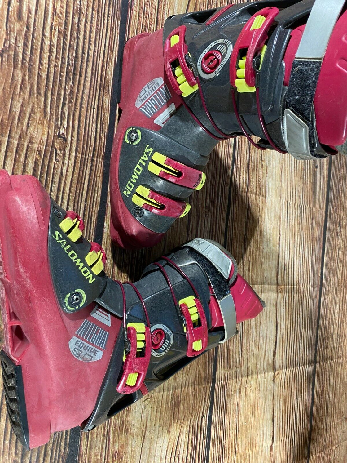 SALOMON Vintage Alpine Ski Boots Size Mondo 265 mm, Outer Sole 311 mm DH17