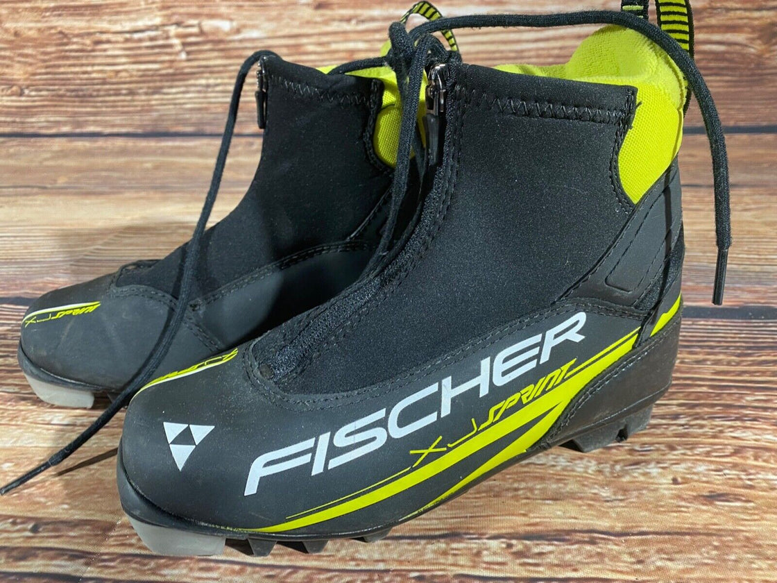 Fischer XJ Sprint Kids Cross Country Ski Boots Size EU35 US3.5 NNN F-480