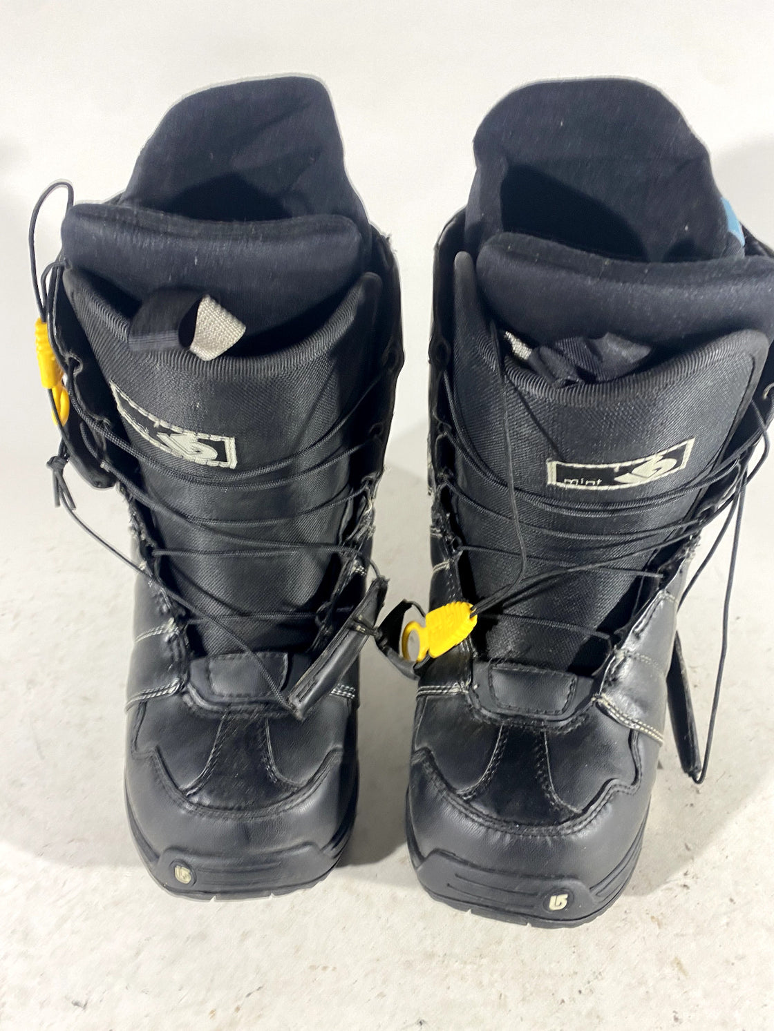 BURTON Mint Snowboard Boots Ladies Size EU40.5 US8.5 UK6.5 Mondo 255 mm