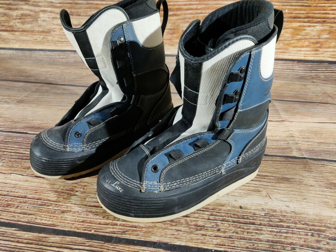 DEELUXE Snowboard Boots Size EU43, US9.5, UK8.5, Mondo 272 mm B