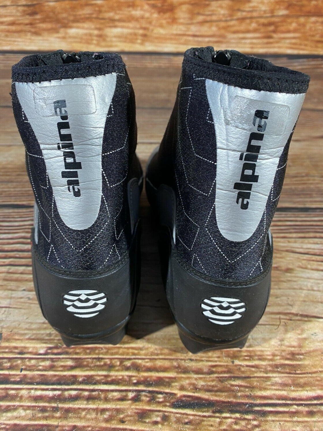 Alpina T10 jr Nordic Cross Country Ski Boots Size EU37 US5 NNN bindings