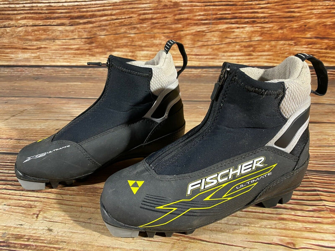 Fischer XC Ultimate Kids Nordic Cross Country Ski Boots Size EU34 NNN F-252